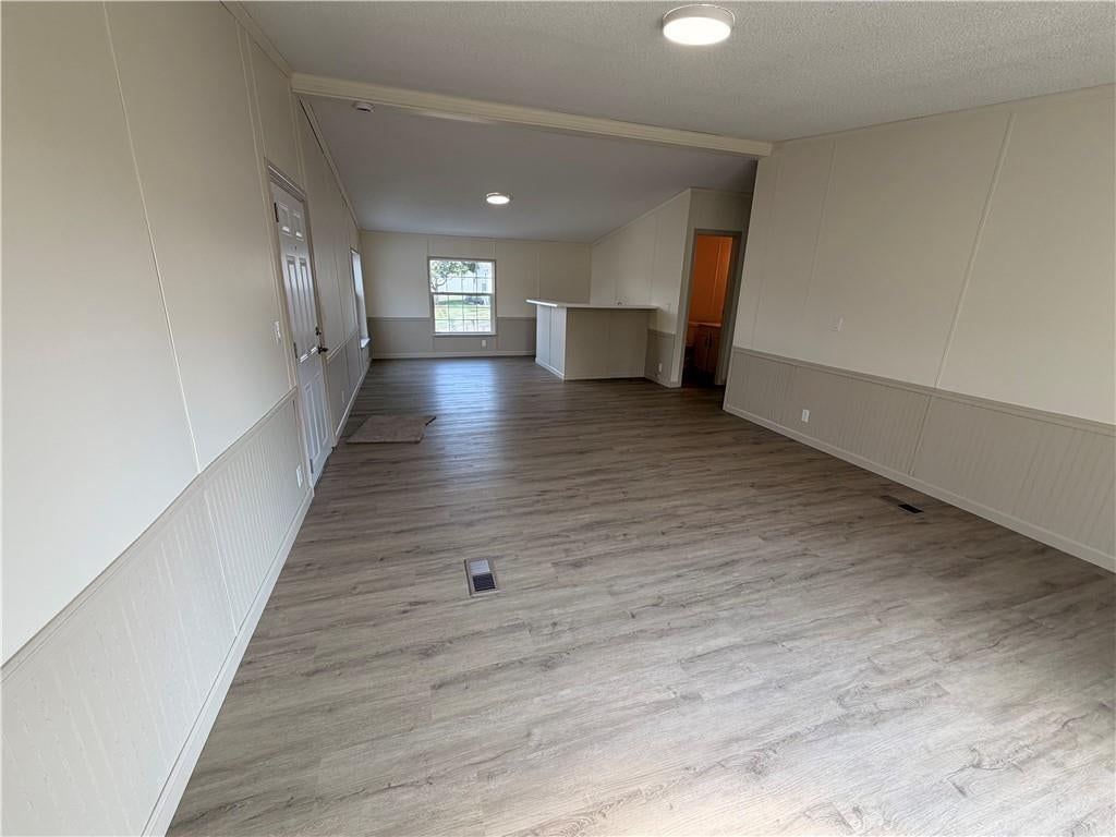 401 Sycamore Court — photo 23