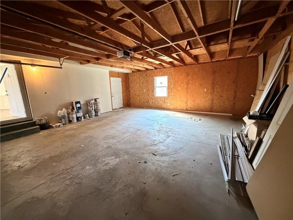 401 Sycamore Court — photo 26