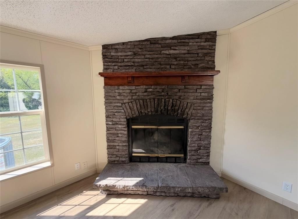 401 Sycamore Court — photo 27