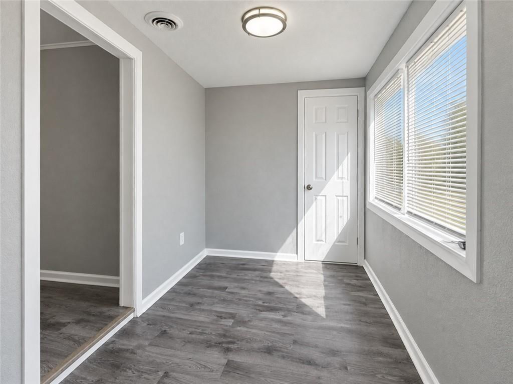 1118 S 36th Street — photo 17