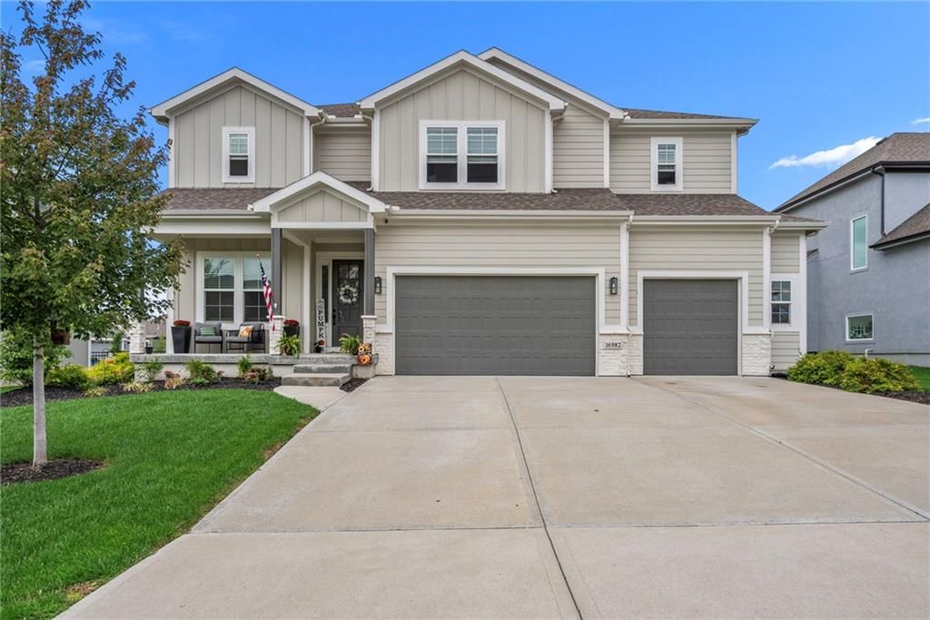 16982 S Penrose Lane, Olathe, KS 66062
