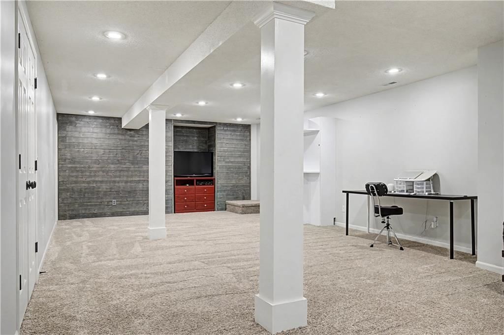 5012 W 163RD Street — photo 32