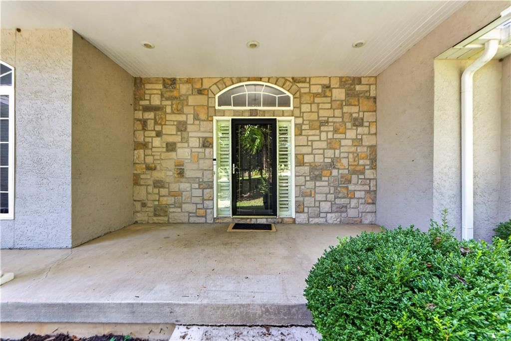 28098 Overbrook Road — photo 5