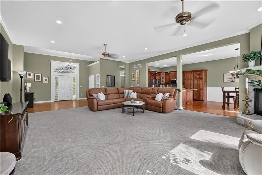 28098 Overbrook Road — photo 8