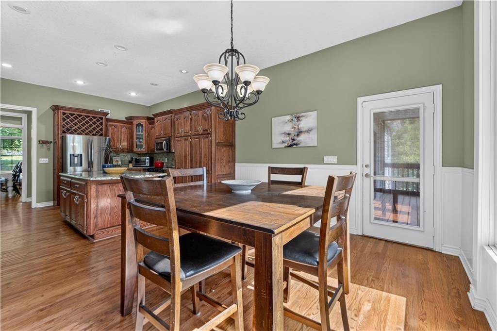 28098 Overbrook Road — photo 13