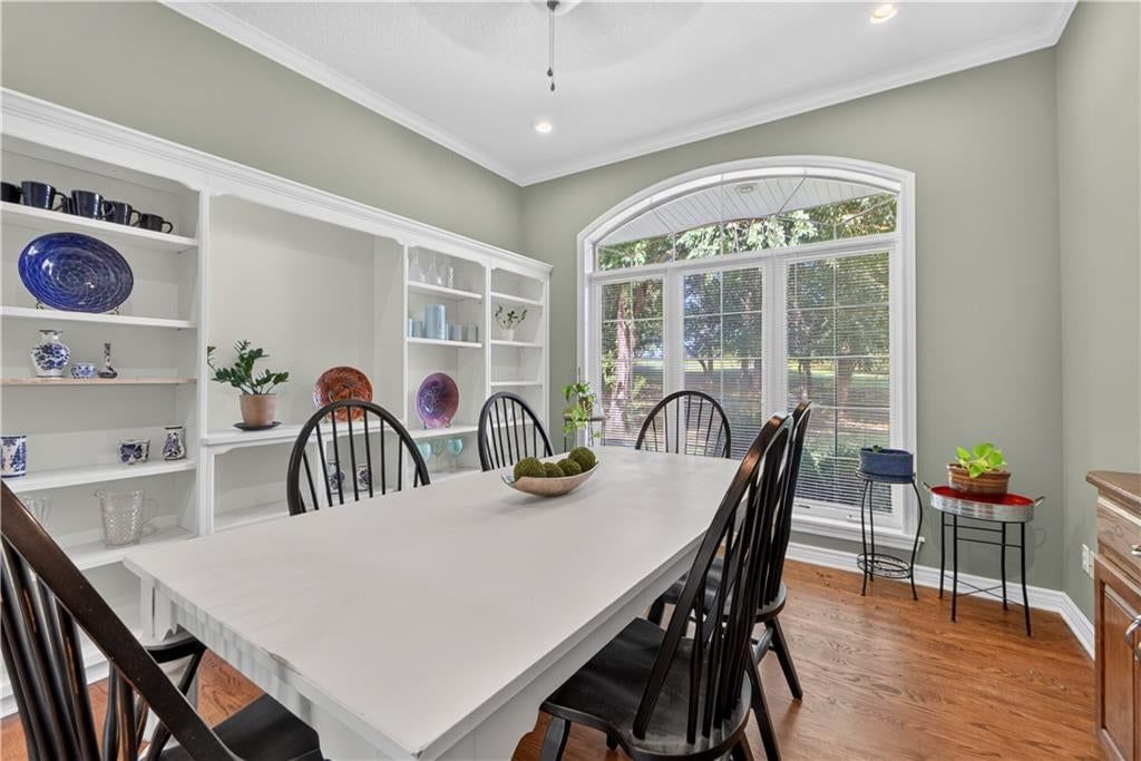28098 Overbrook Road — photo 24