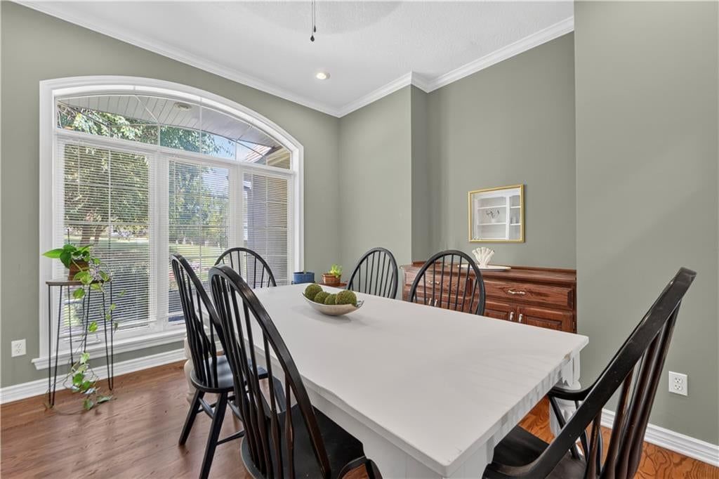 28098 Overbrook Road — photo 25