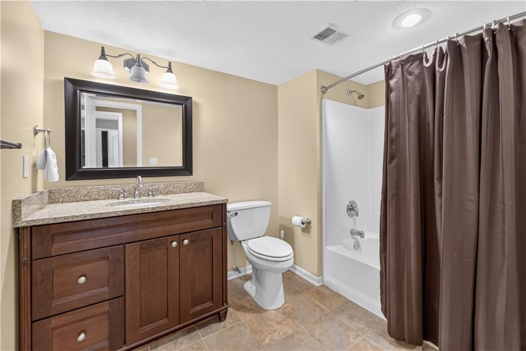 28098 Overbrook Road — photo 56