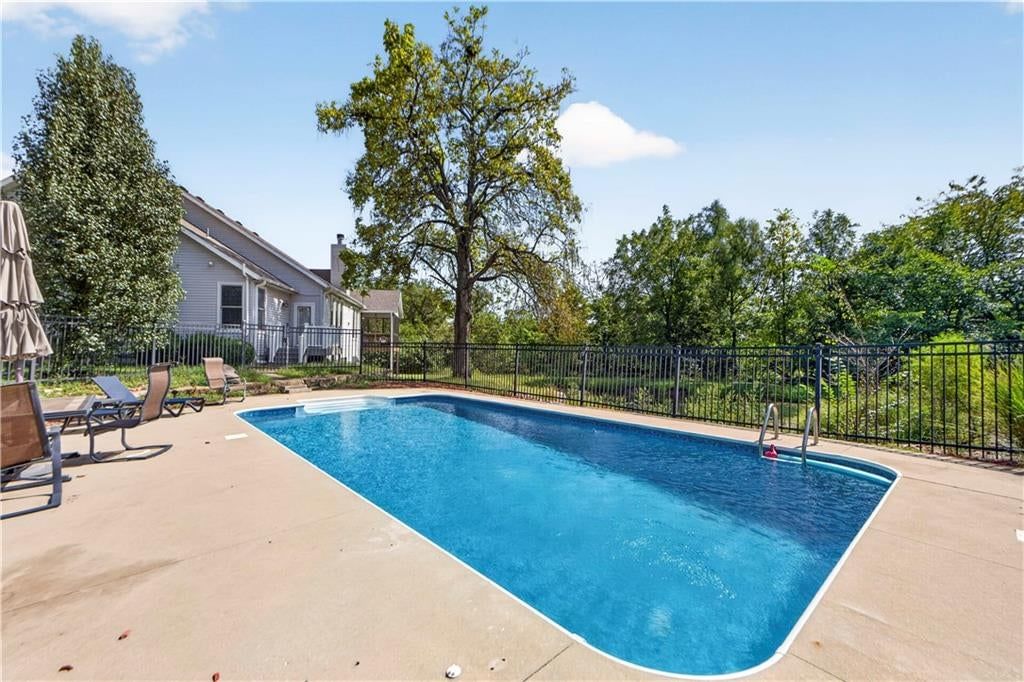28098 Overbrook Road — photo 73