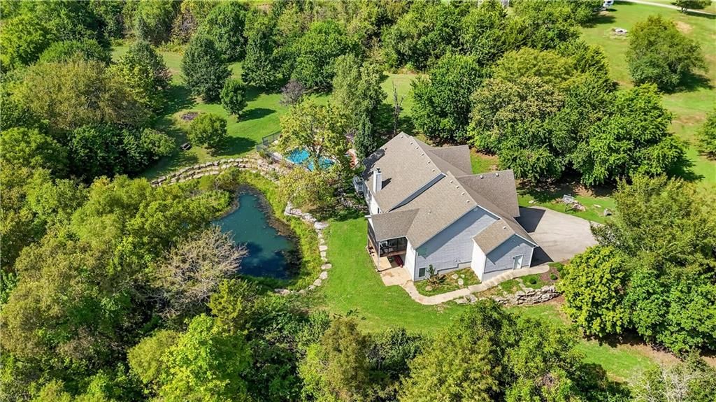 28098 Overbrook Road — photo 89