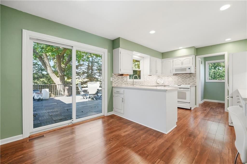 11728 W 108th Circle — photo 12