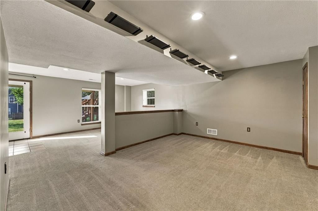 9101 NE 109th Terrace — photo 32