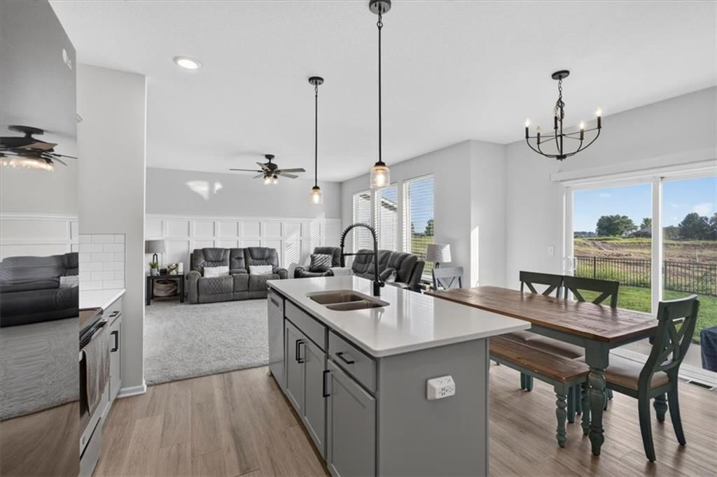 27403 E Cedar Grove Drive — photo 18