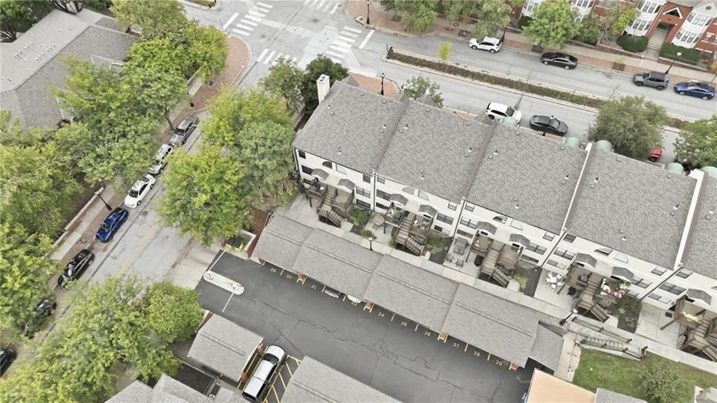 506 W 10th Street — photo 31