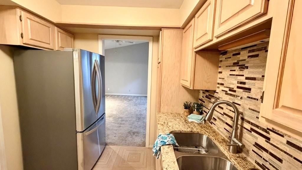 4015 S Crysler Avenue — photo 7