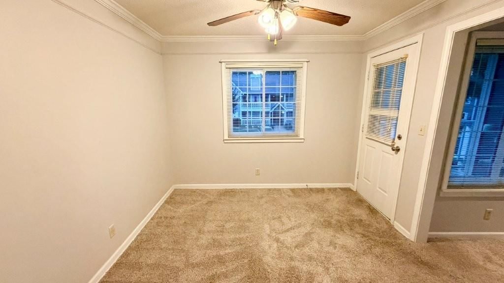 4015 S Crysler Avenue — photo 9
