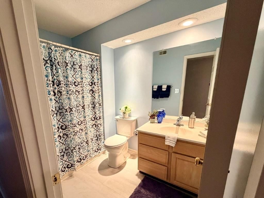 4015 S Crysler Avenue — photo 16