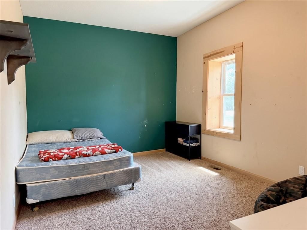 1058 LIV 243 — photo 10