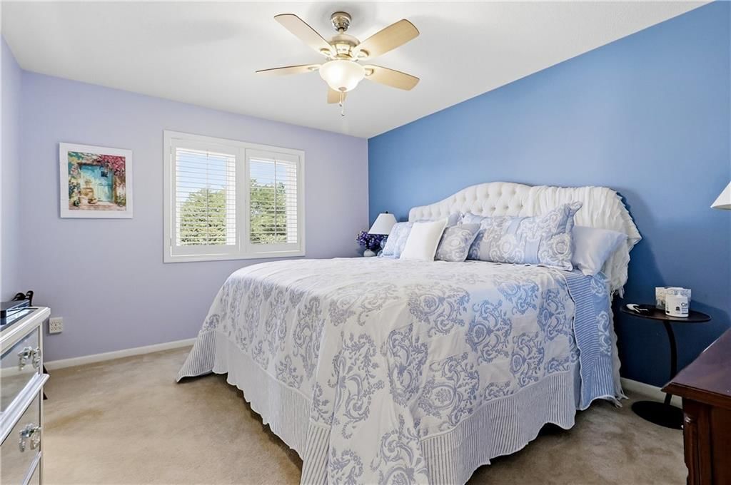 Photo 37 of 51 - 15592 S Greenwood Street, Olathe, KS 66062