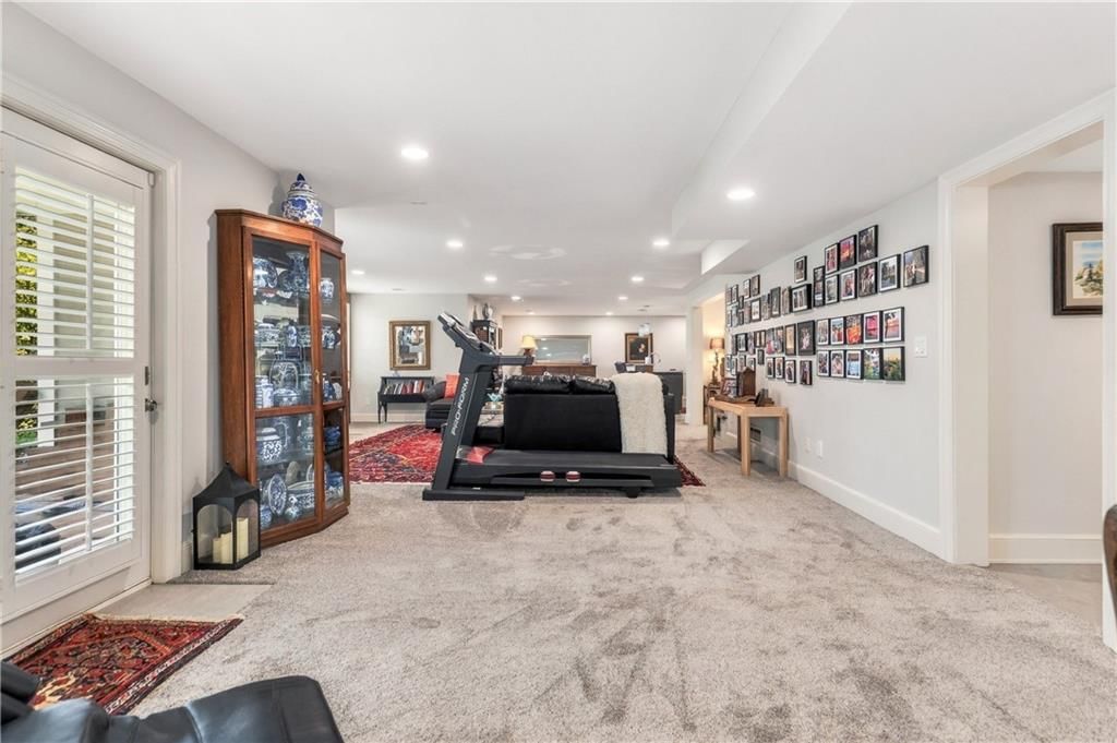 Photo 43 of 51 - 15592 S Greenwood Street, Olathe, KS 66062