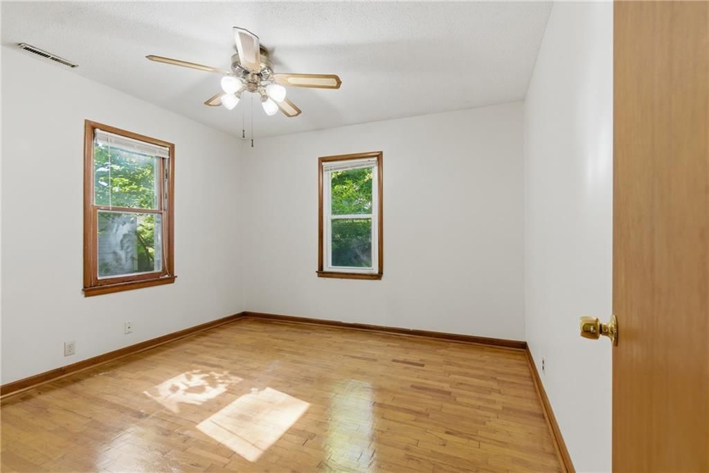 1615 Terry Street — photo 16