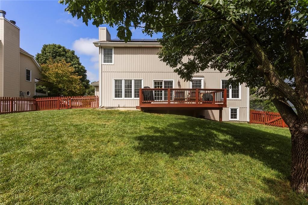 1533 Canterbury Lane — photo 41