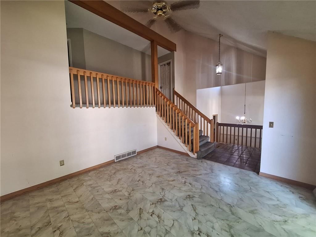 12519 E 41st Terrace S, Independence, MO: listing photo 2