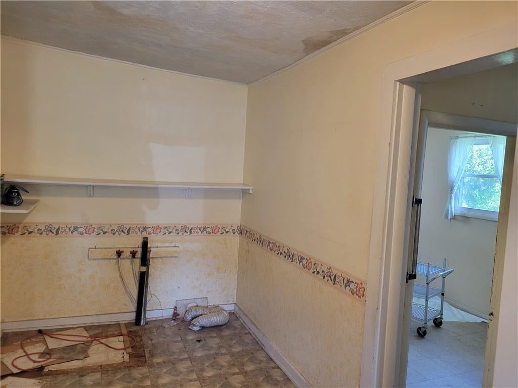 224 S Walnut Street — photo 7