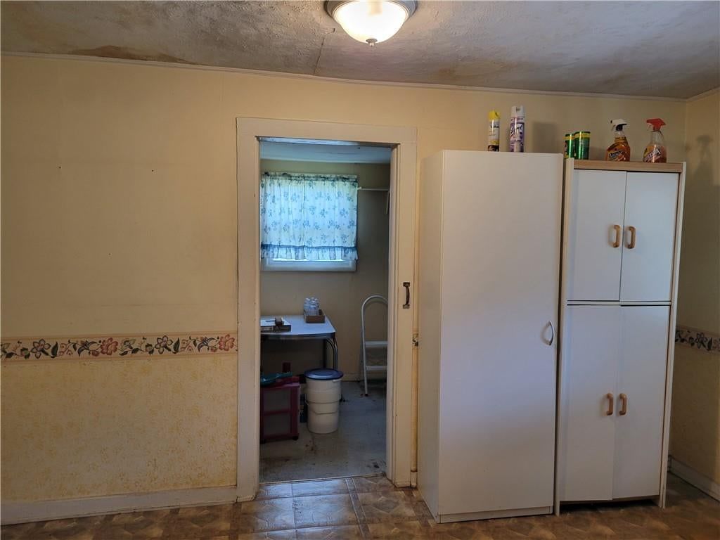 224 S Walnut Street — photo 11