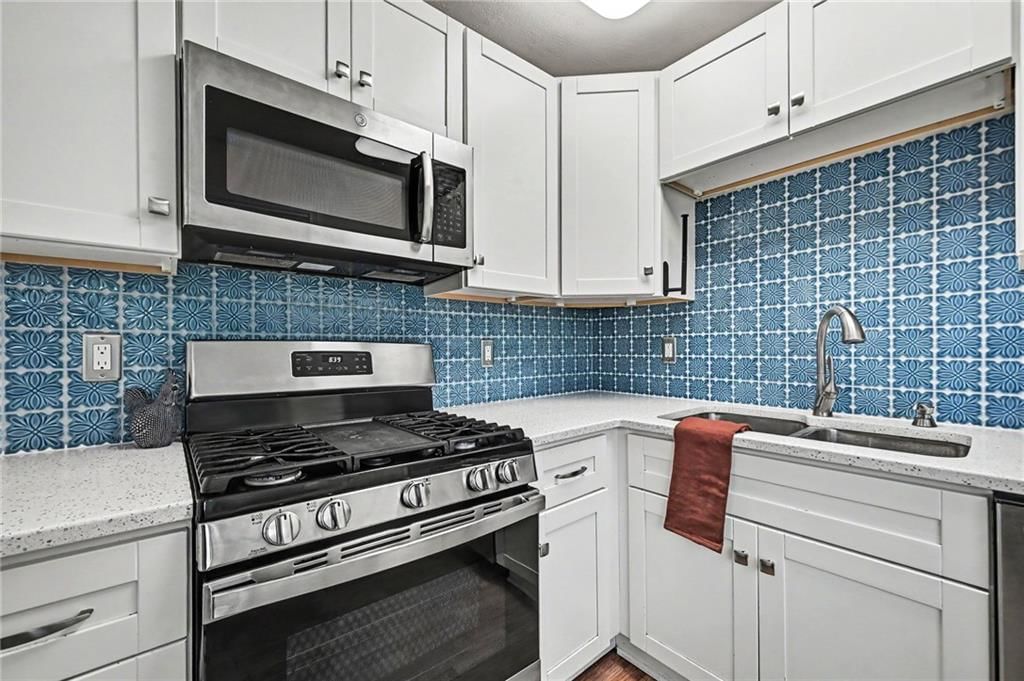 6310 NW Waukomis Drive — photo 10