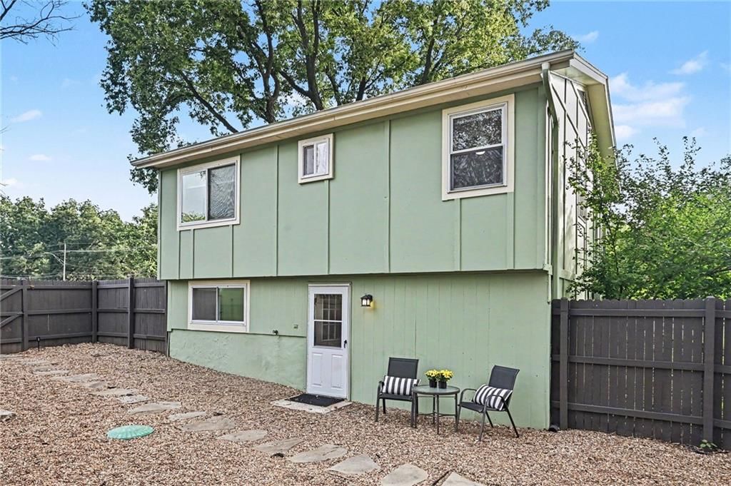 6310 NW Waukomis Drive — photo 19