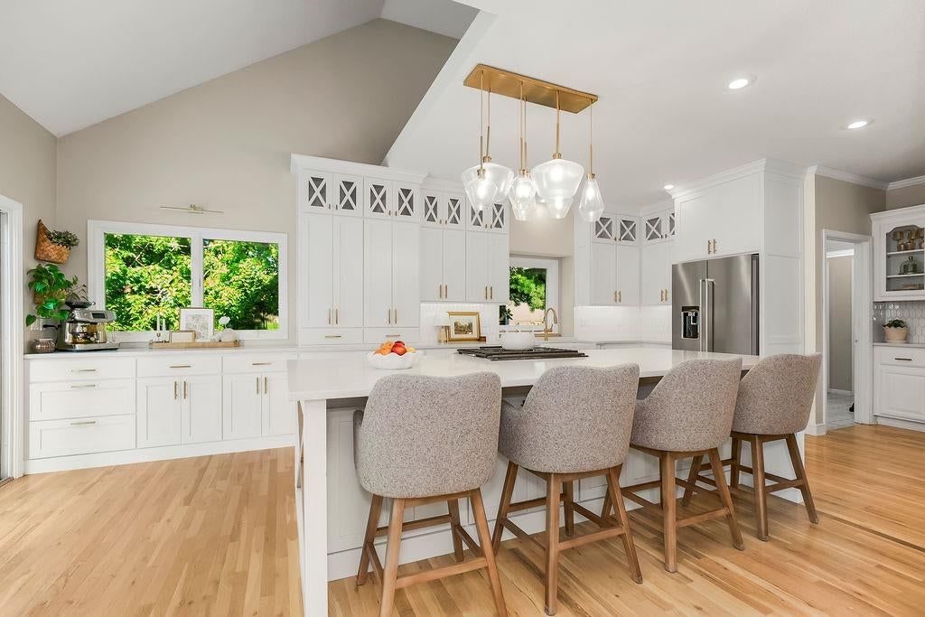 1104 White Birch Street — photo 4