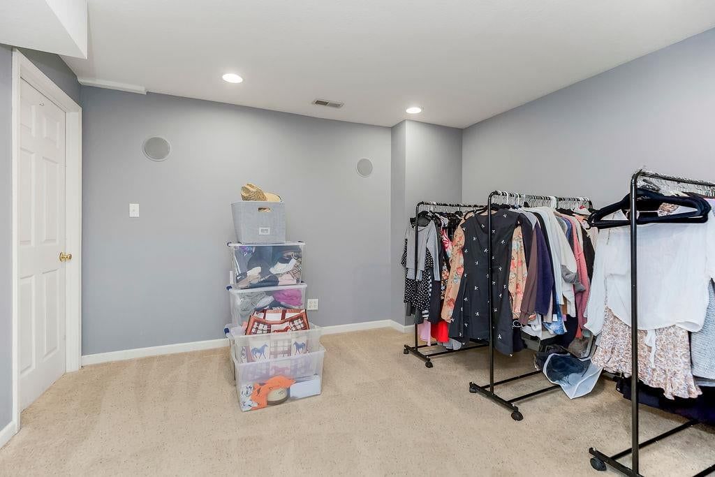 1104 White Birch Street — photo 34