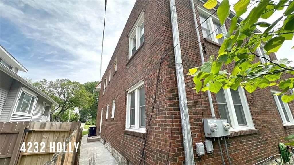 4232 Holly Street — photo 9