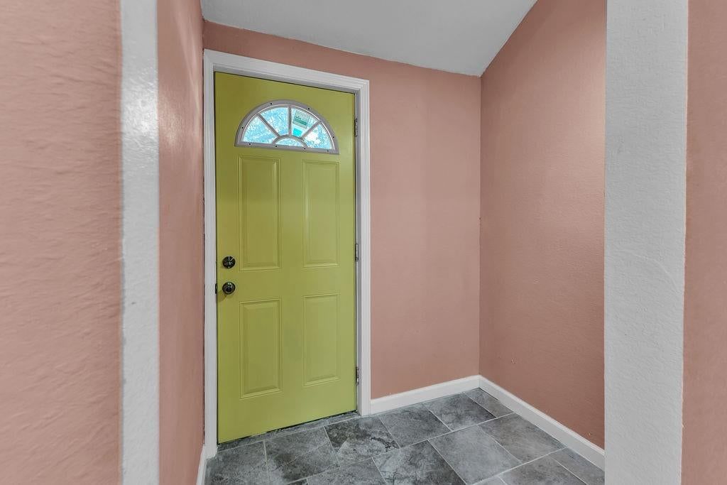 523 Shady Avenue — photo 15