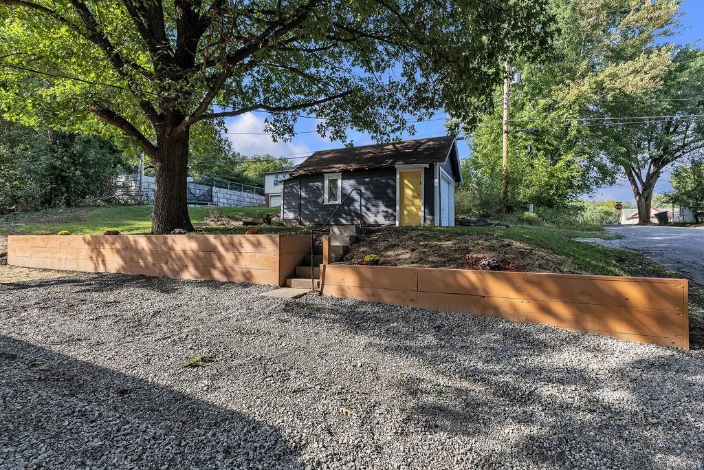 523 Shady Avenue — photo 30