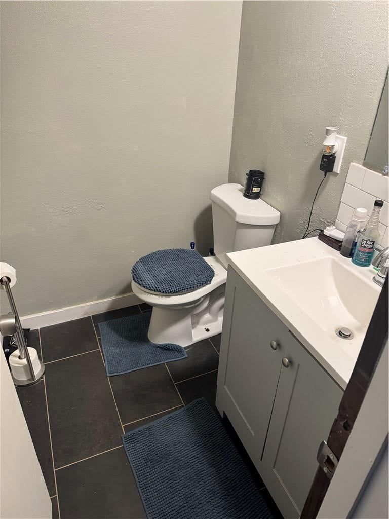 Photo 11 of 13 - 6116 E 127th Street, Grandview, MO 64030