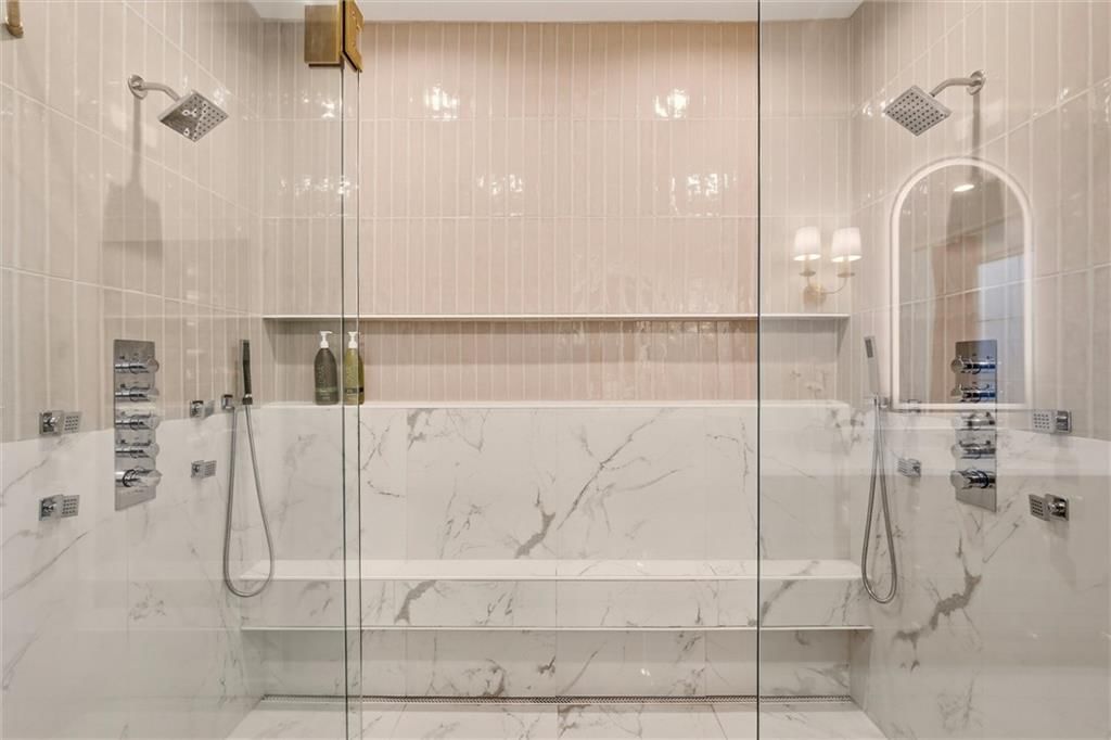 Photo 26 of 72 - 2832 W 91st Street