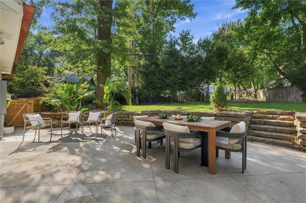 Photo 56 of 72 - 2832 W 91st Street