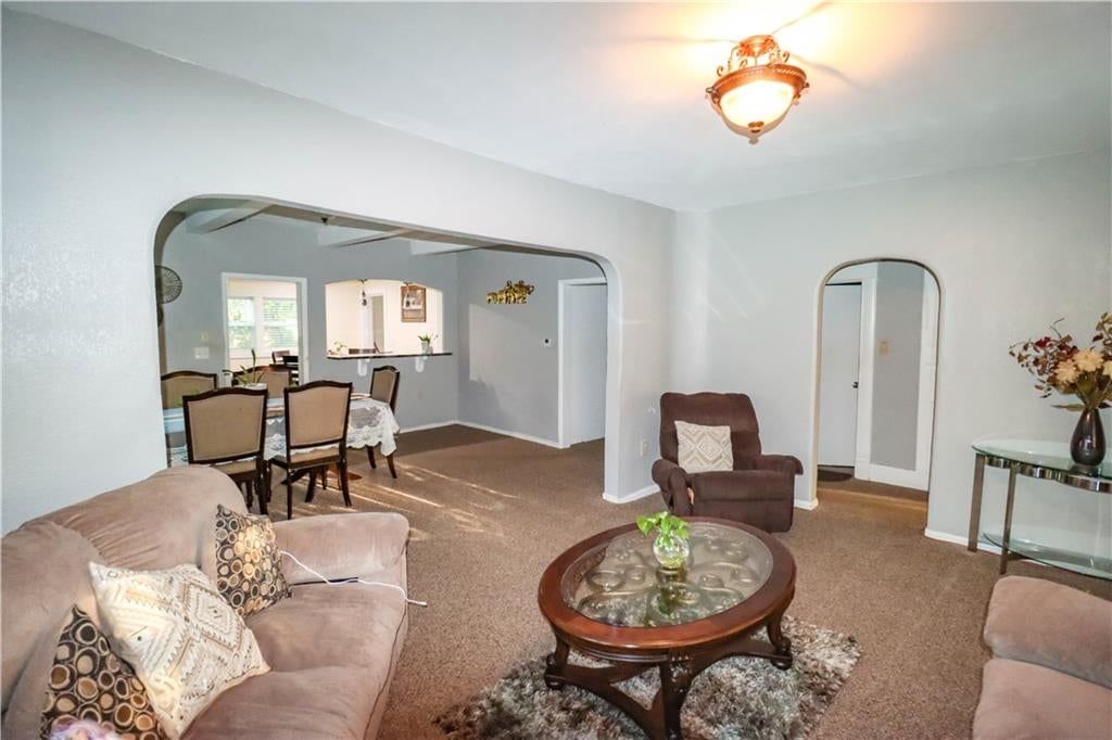 718 S Chestnut Street — photo 13
