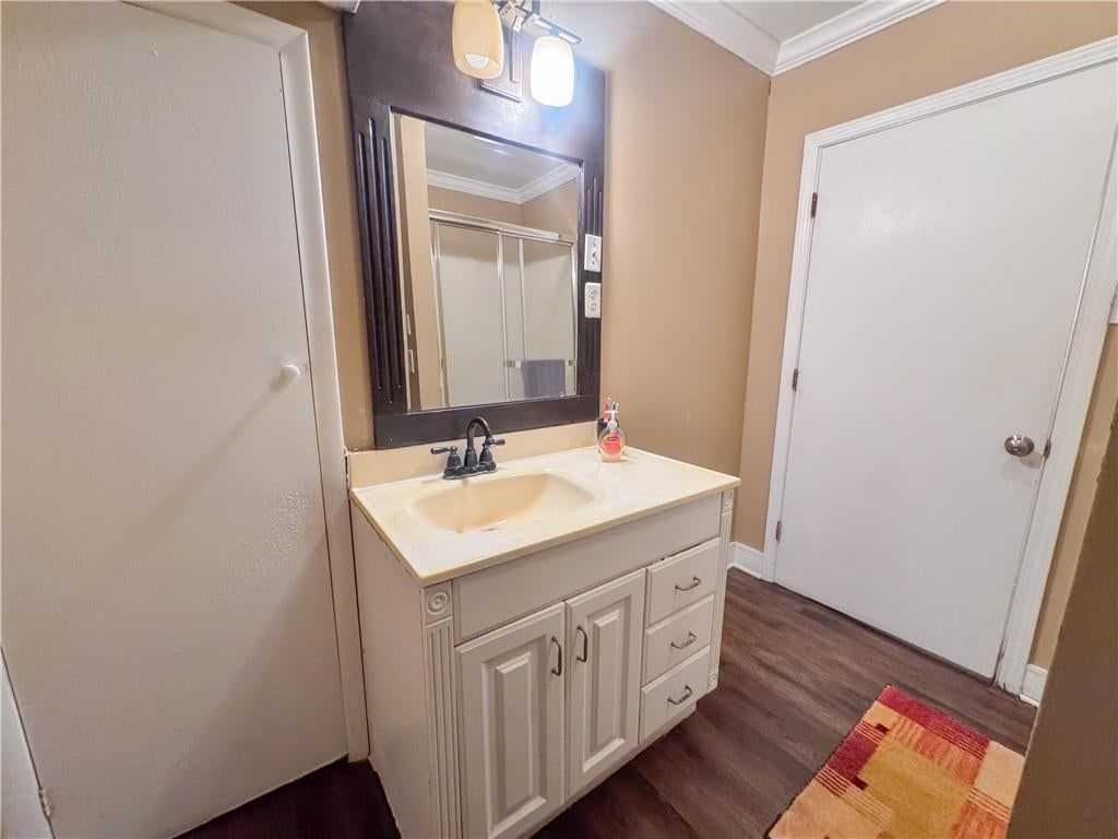 718 S Chestnut Street — photo 32