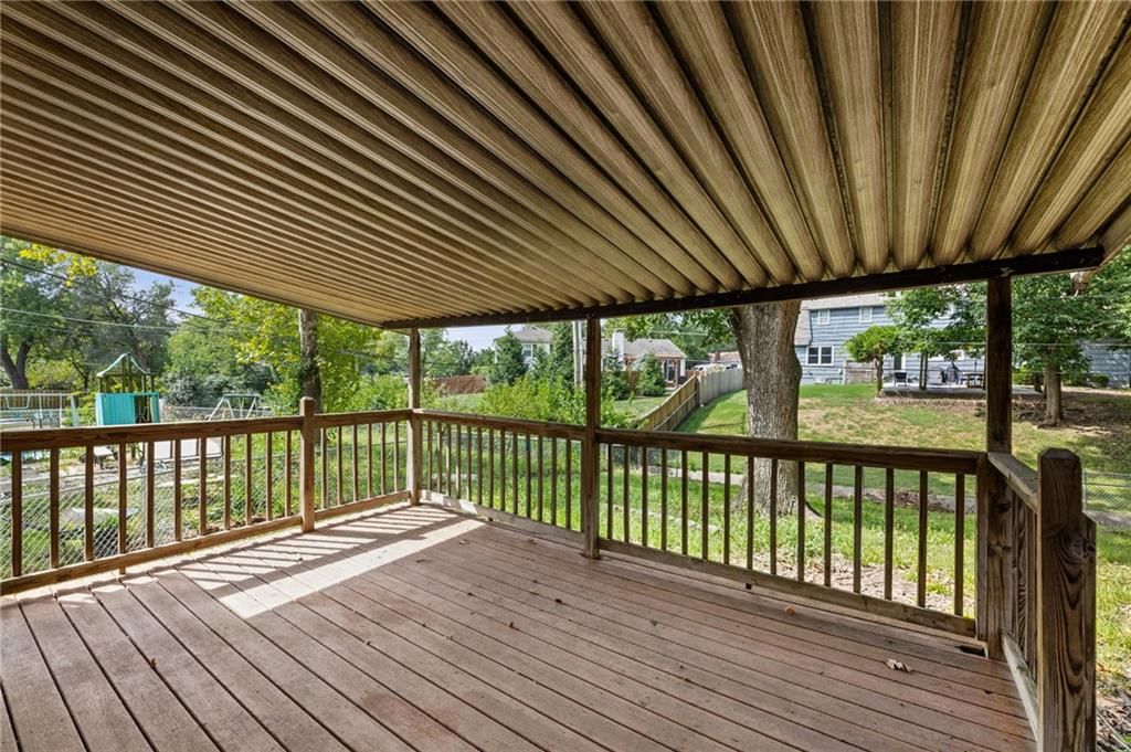 9636 Outlook Drive — photo 29