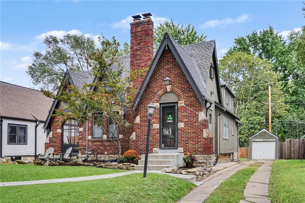 7559 Grand Avenue — photo 5