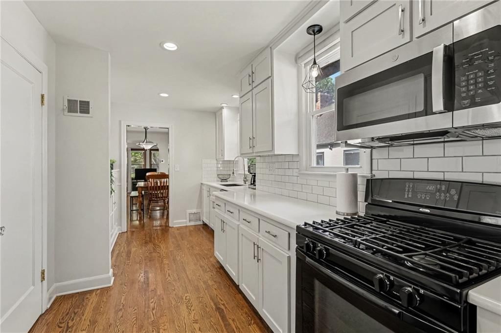 7559 Grand Avenue — photo 17