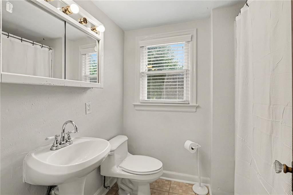 7559 Grand Avenue — photo 25