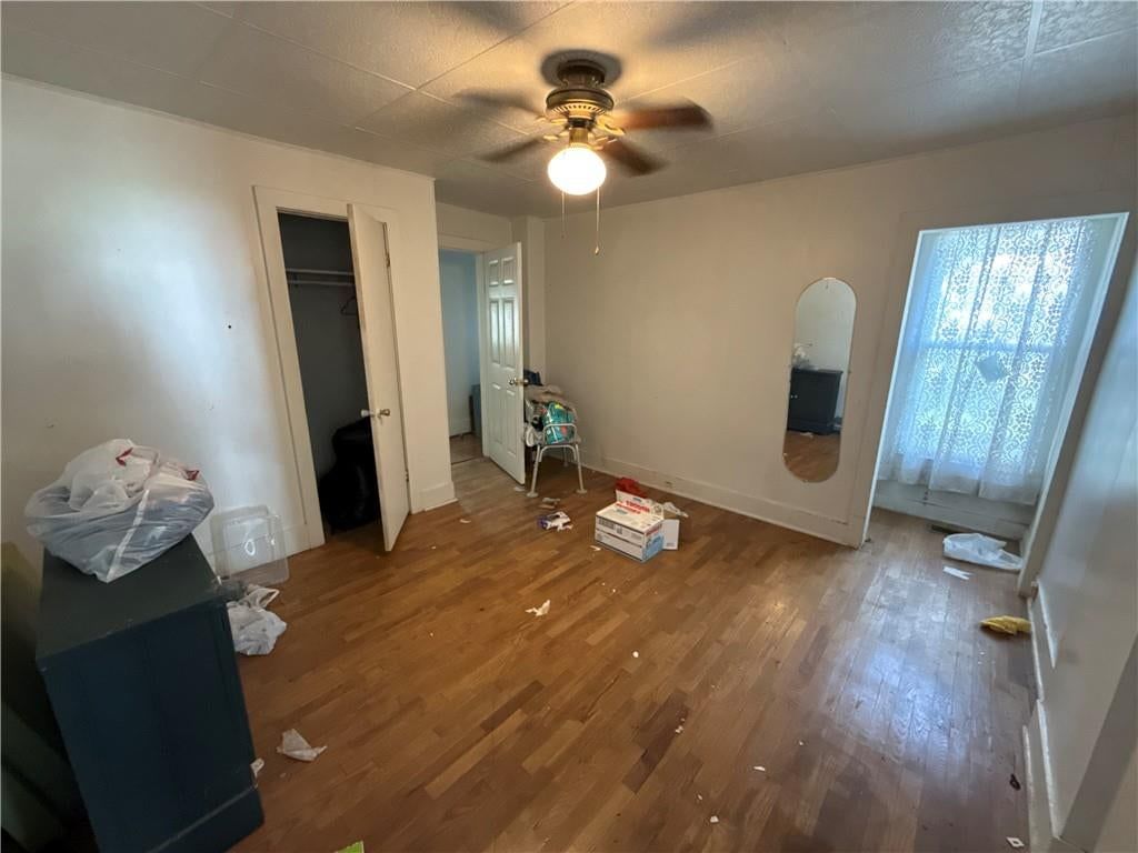 305 W Adams Street — photo 10