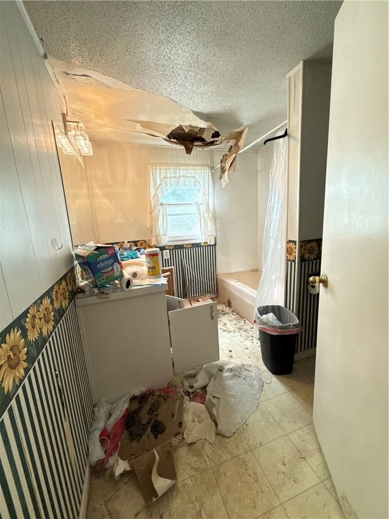 305 W Adams Street — photo 11