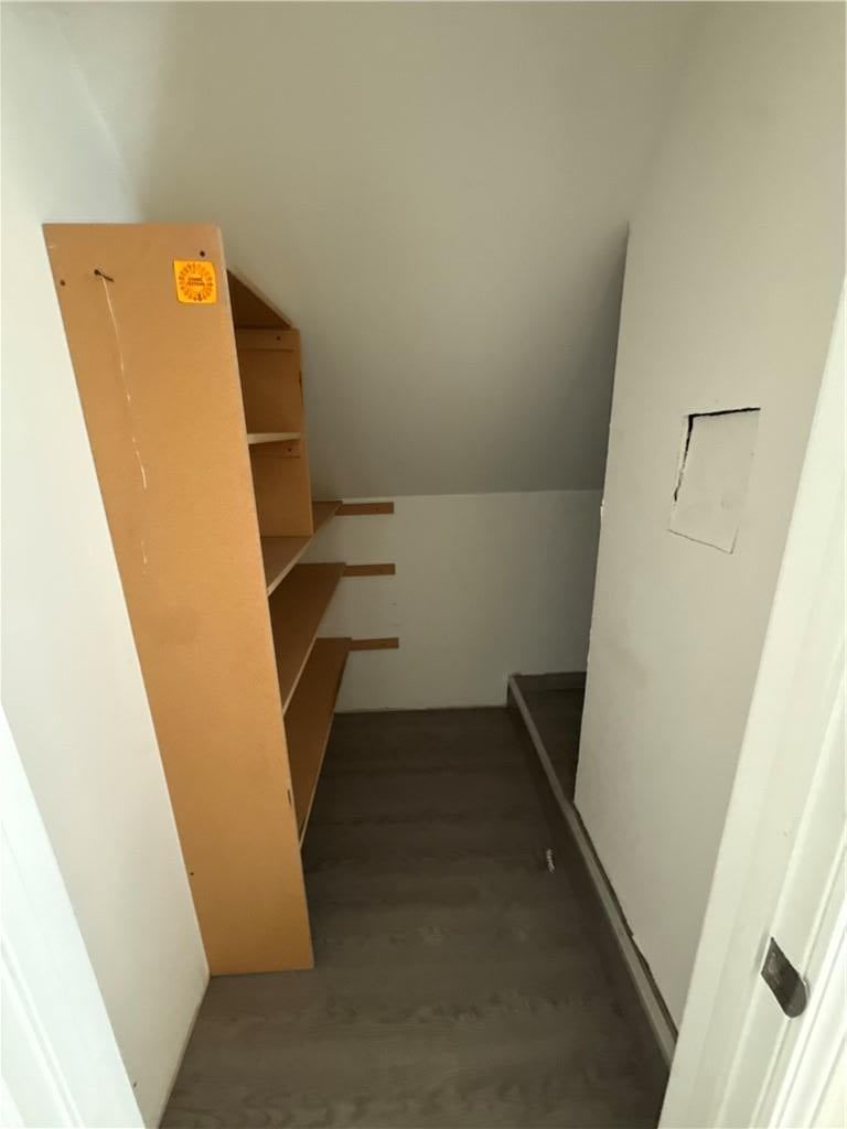 305 W Adams Street — photo 16