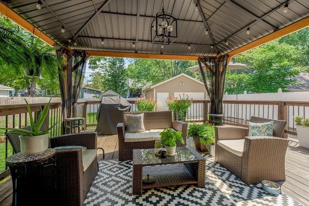 7507 Walnut Street — photo 34