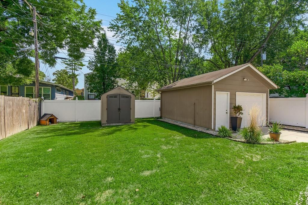 7507 Walnut Street — photo 36